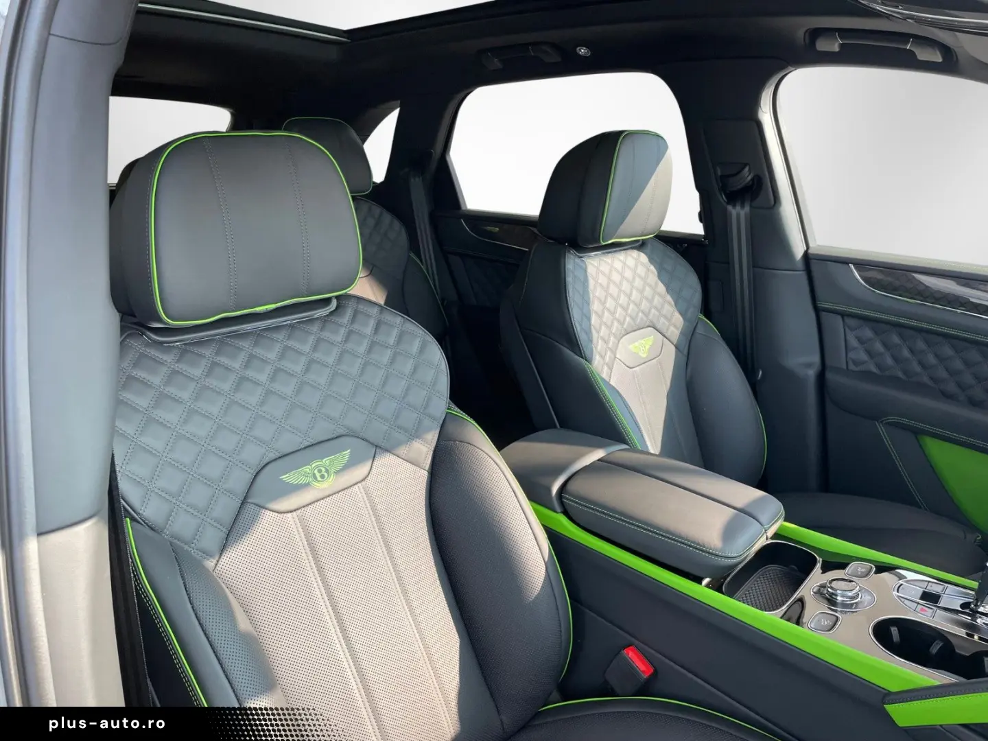 BENTLEY Bentayga V8 Black Edition - DemoCar