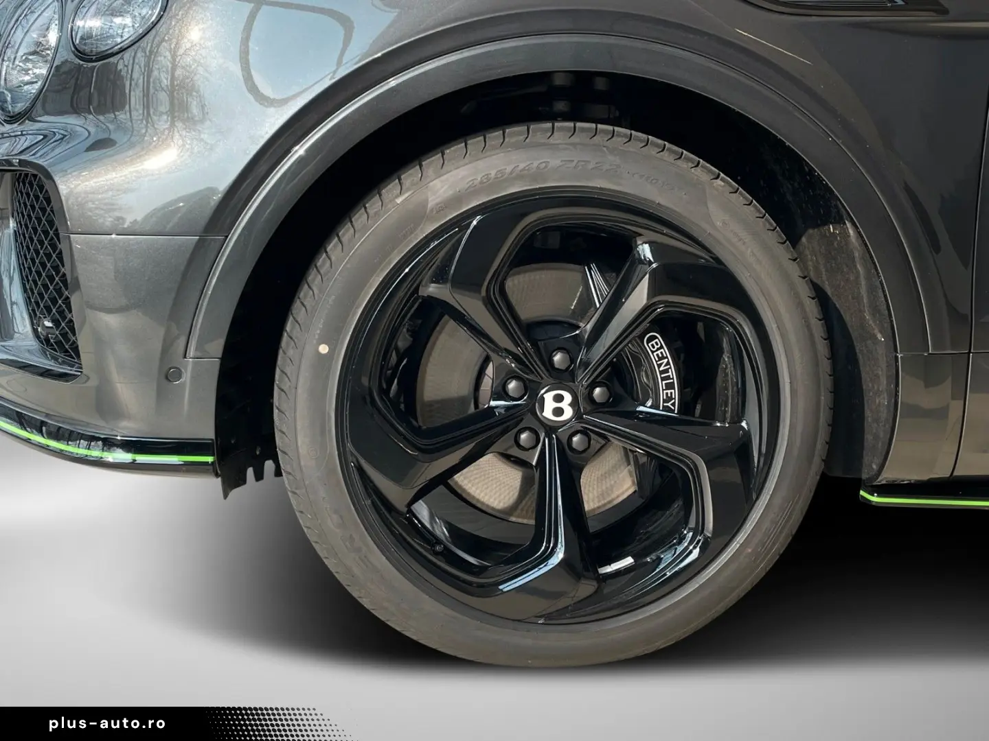 BENTLEY Bentayga V8 Black Edition - DemoCar