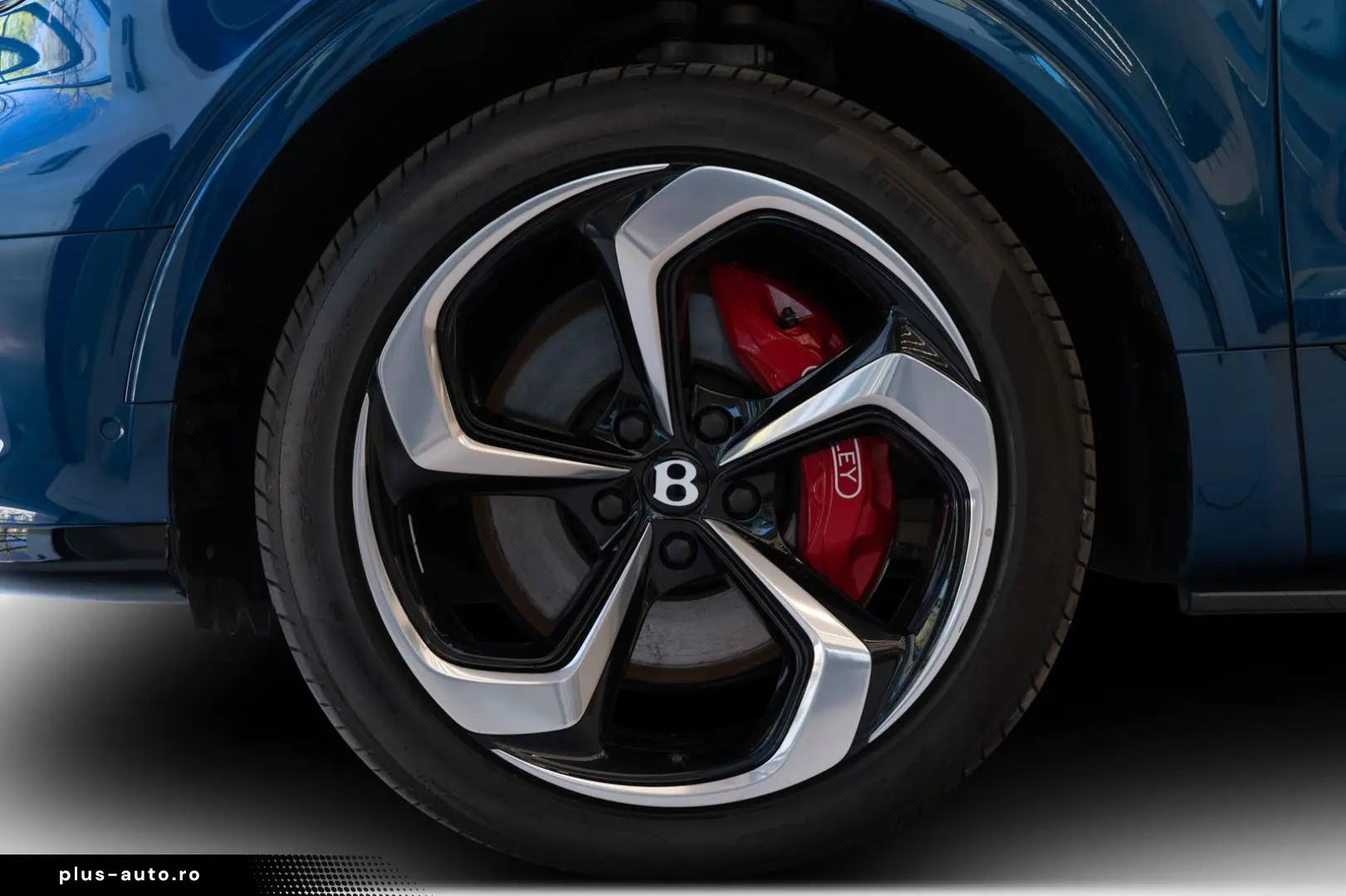 BENTLEY Bentayga S V8