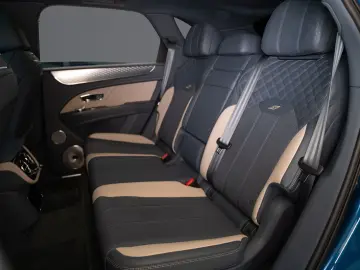 BENTLEY Bentayga S V8