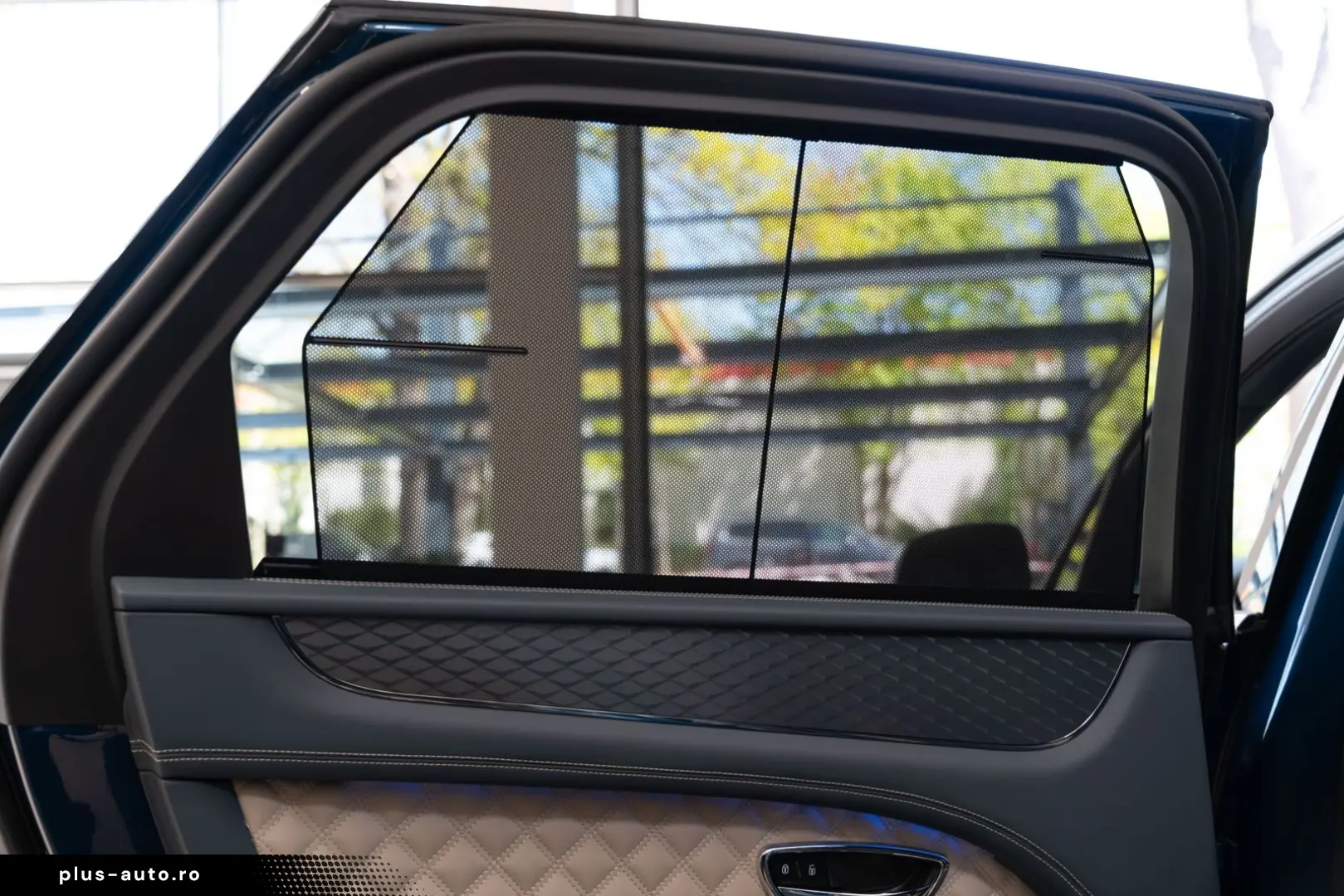 BENTLEY Bentayga S V8