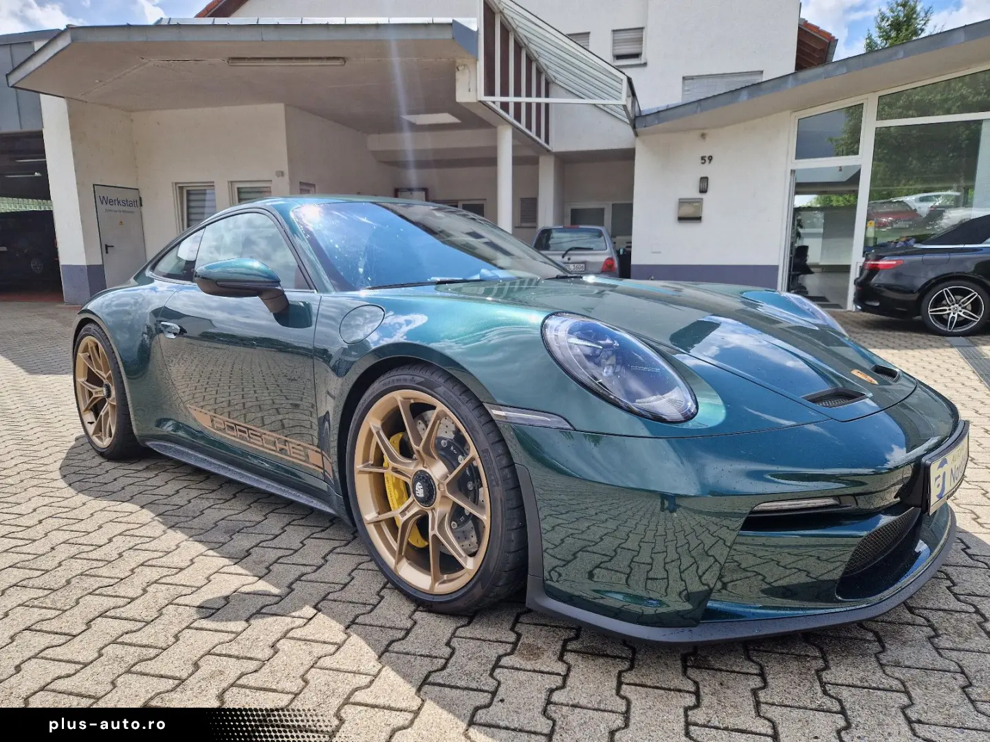 PORSCHE 992 911 GT3 mit Touring Paket Lift PCCB PDK