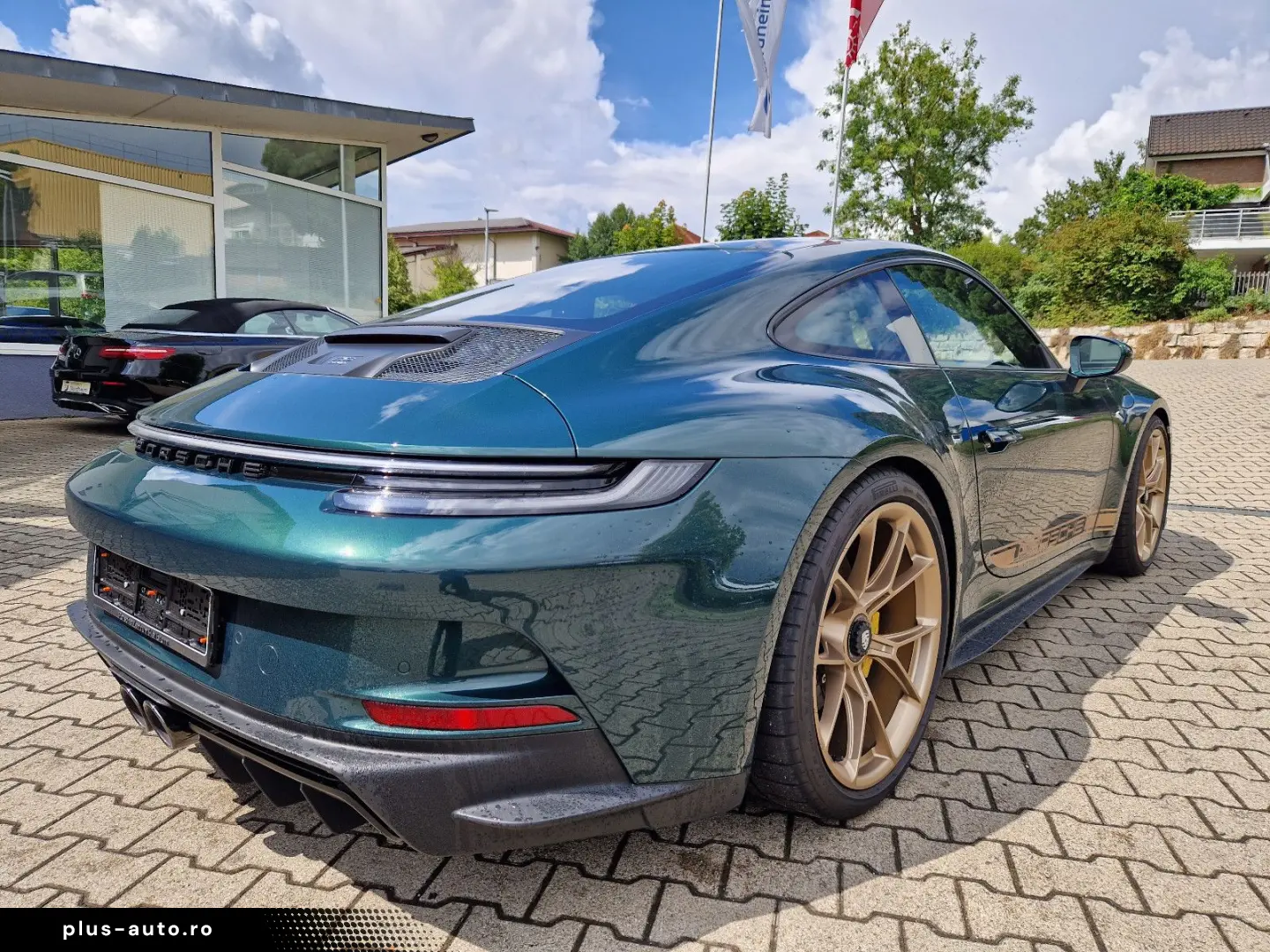 PORSCHE 992 911 GT3 mit Touring Paket Lift PCCB PDK
