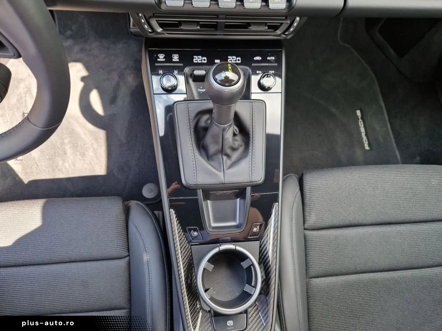 PORSCHE 992 911 GT3 mit Touring Paket Lift PCCB PDK