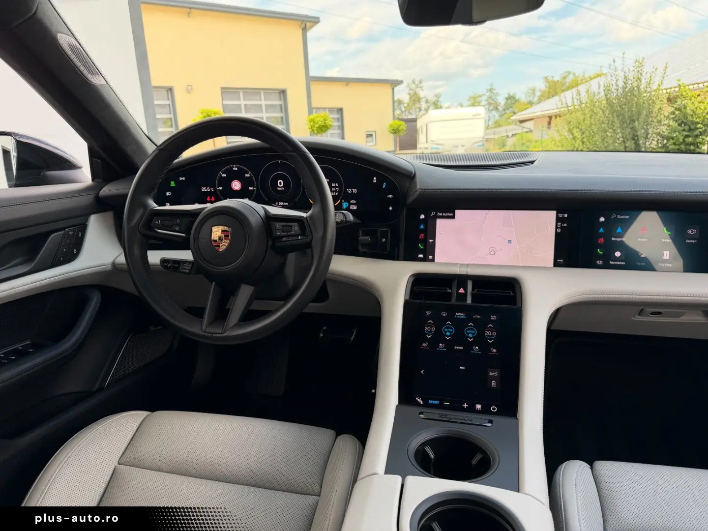 PORSCHE Taycan Turbo APPROVED. BUR NACHTS. MASSAGE HUD