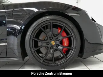 PORSCHE Taycan GTS Bose Panorama 21 Zoll Tempostat