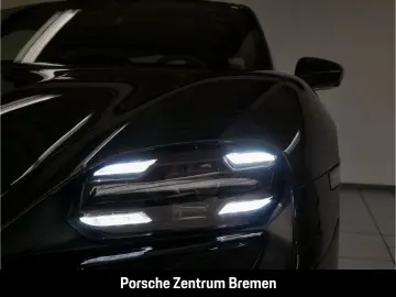 PORSCHE Taycan GTS Bose Panorama 21 Zoll Tempostat