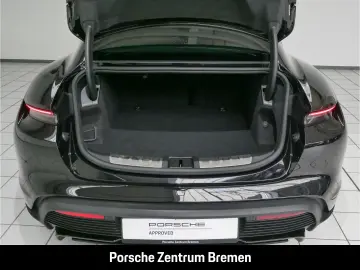 PORSCHE Taycan GTS Bose Panorama 21 Zoll Tempostat