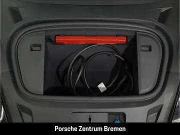 PORSCHE Taycan GTS Bose Panorama 21 Zoll Tempostat