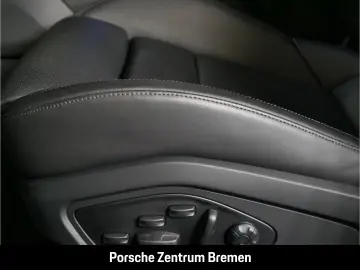 PORSCHE Taycan GTS Bose Panorama 21 Zoll Tempostat