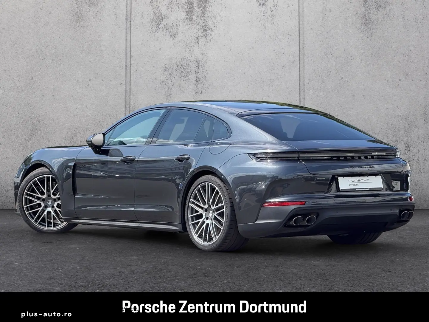 PORSCHE Panamera 4S E-Hybrid