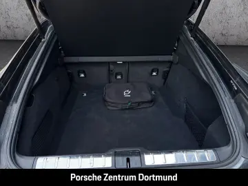 PORSCHE Panamera 4S E-Hybrid