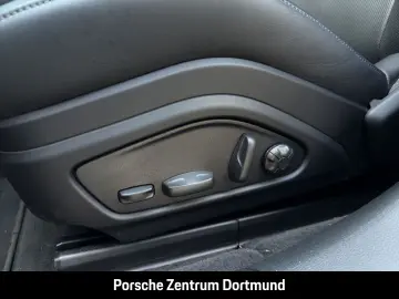 PORSCHE Panamera 4S E-Hybrid