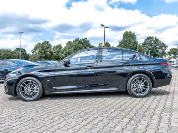 BMW 540i xDrive Limousine M Sport LC Prof. Navi Glas