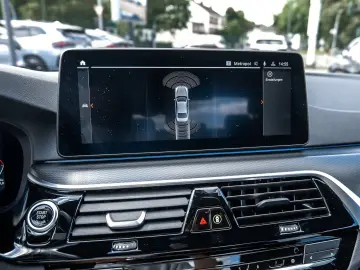 BMW 540i xDrive Limousine M Sport LC Prof. Navi Glas