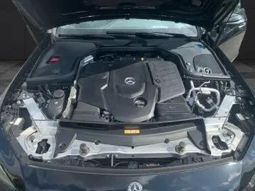 MERCEDES-BENZ CLS 400 d 4MATIC AMG Distronic AHV LED