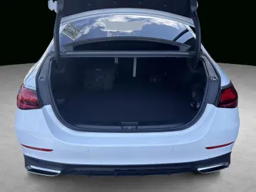 MERCEDES-BENZ E 300 e 4M  AMG PANO 360 Burmester