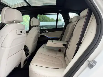 BMW X5 M60 i 3x M SPORT PRO INTEGRAL INDIVIDUAL VOLL