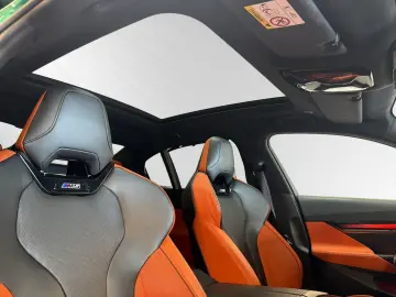 BMW M5 Limo xdr Panoramic B&W DaProf 360 Ventil