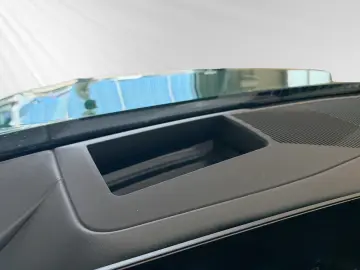 BMW M5 Limo xdr Panoramic B&W DaProf 360 Ventil