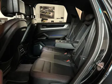 PORSCHE CAYENNE SPORTDESGN SP.ABGAS BURMEST BEIFAH.DISP