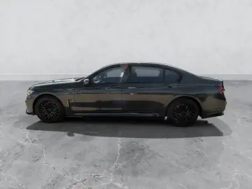 BMW 750 d Livrare imediata