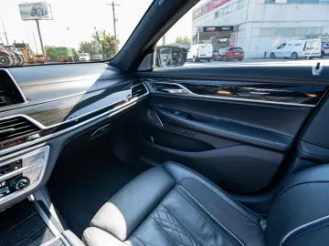 BMW 750 d Livrare imediata
