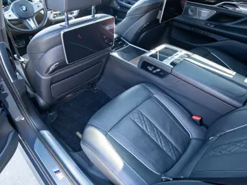 BMW 750 d Livrare imediata