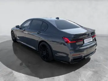 BMW 750 d Livrare imediata