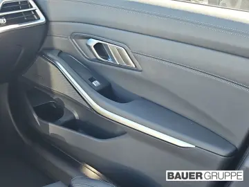BMW M3 xDr Comp Touring Carbon DAProf 360 Ventilation H&K