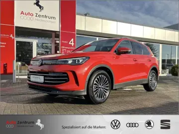 VW Tiguan 2.0 TDI Eleg CarPlay AHK IQ.LIGHT IQDrive