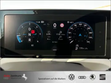 VW Tiguan 2.0 TDI Eleg CarPlay AHK IQ.LIGHT IQDrive