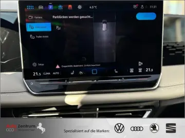 VW Tiguan 2.0 TDI Eleg CarPlay AHK IQ.LIGHT IQDrive