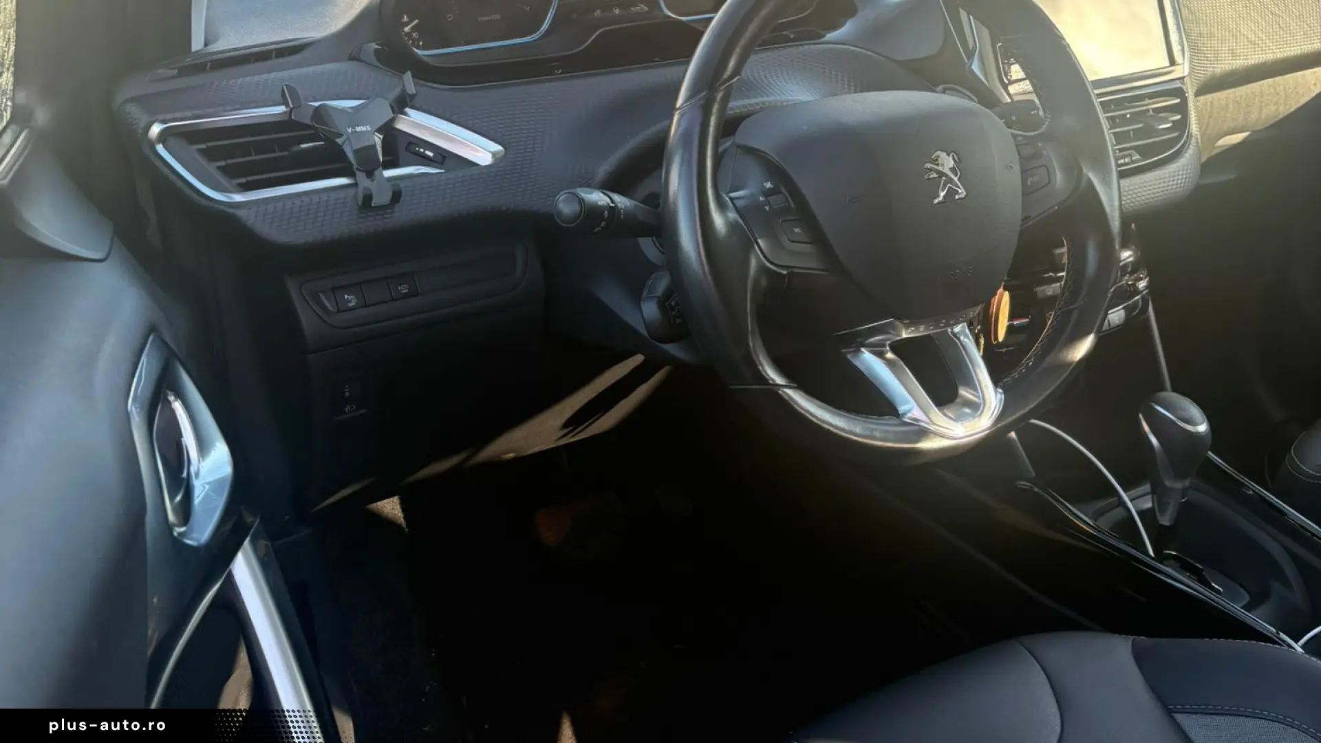 Peugeot 2008 1.2 automat 2019