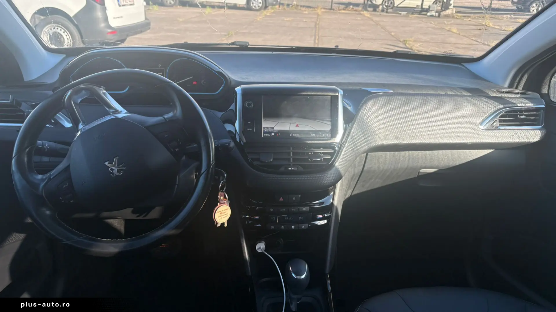 Peugeot 2008 1.2 automat 2019
