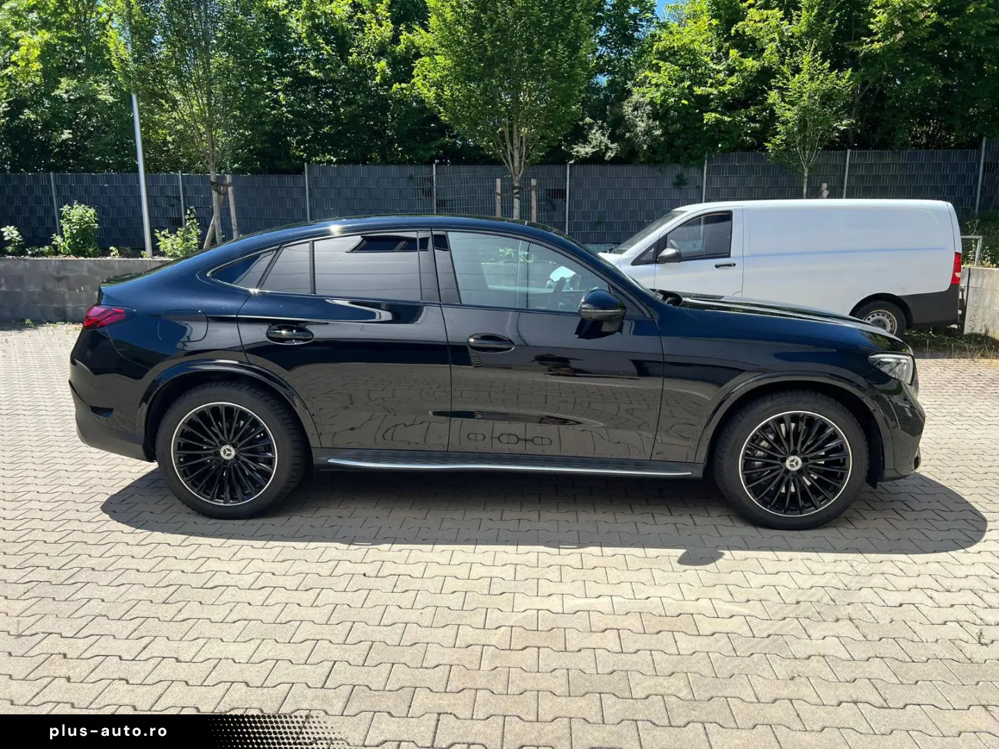 MERCEDES-BENZ GLC 220d 4MATIC Coupé AMG Pano Digital Lights