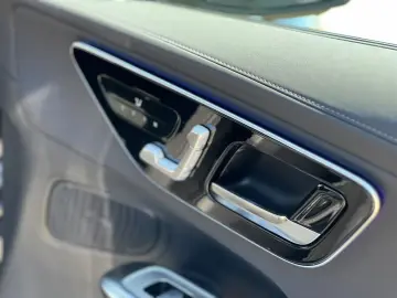 MERCEDES-BENZ GLC 220d 4MATIC Coupé AMG Pano Digital Lights