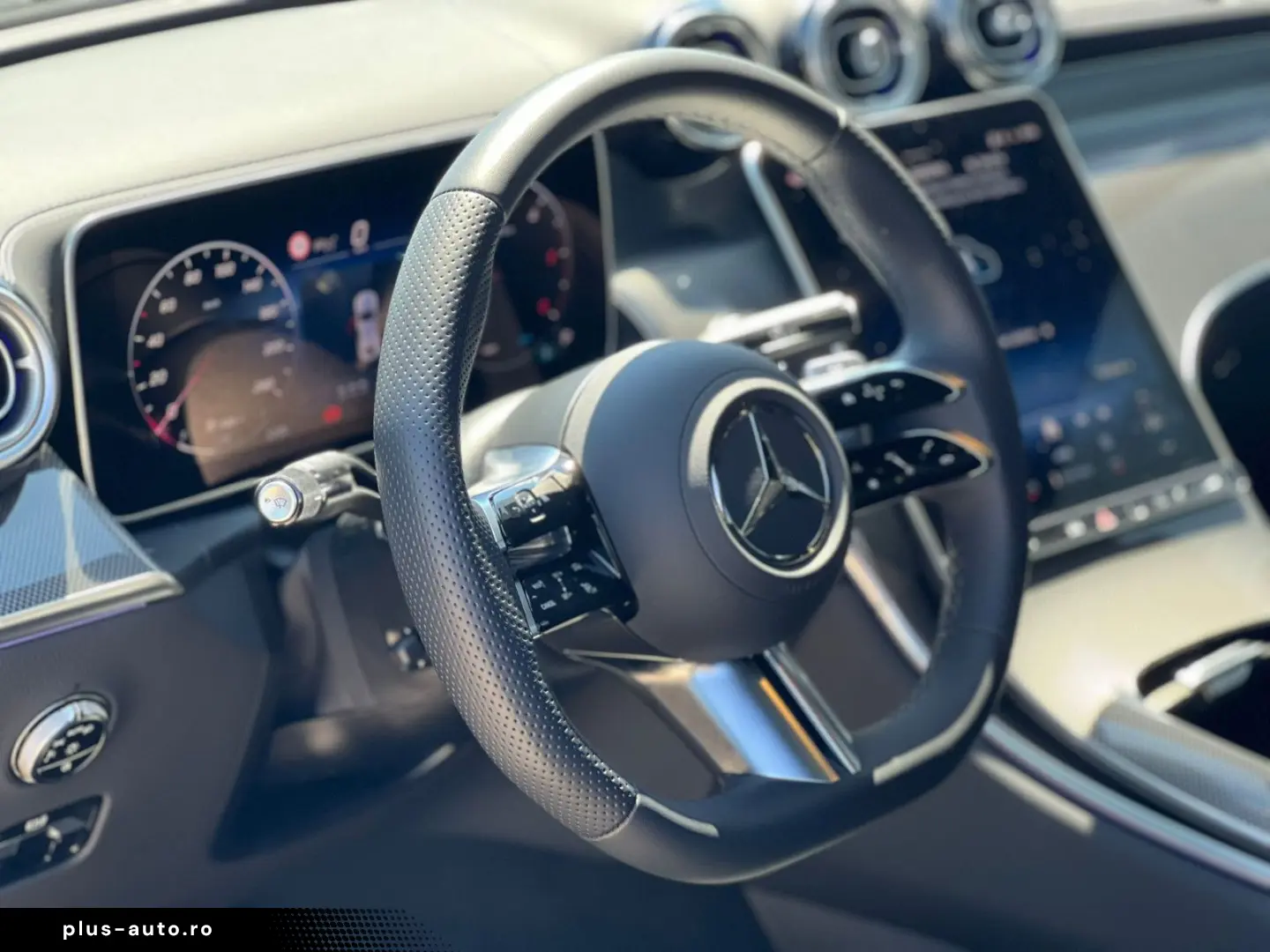 MERCEDES-BENZ GLC 220d 4MATIC Coupé AMG Pano Digital Lights