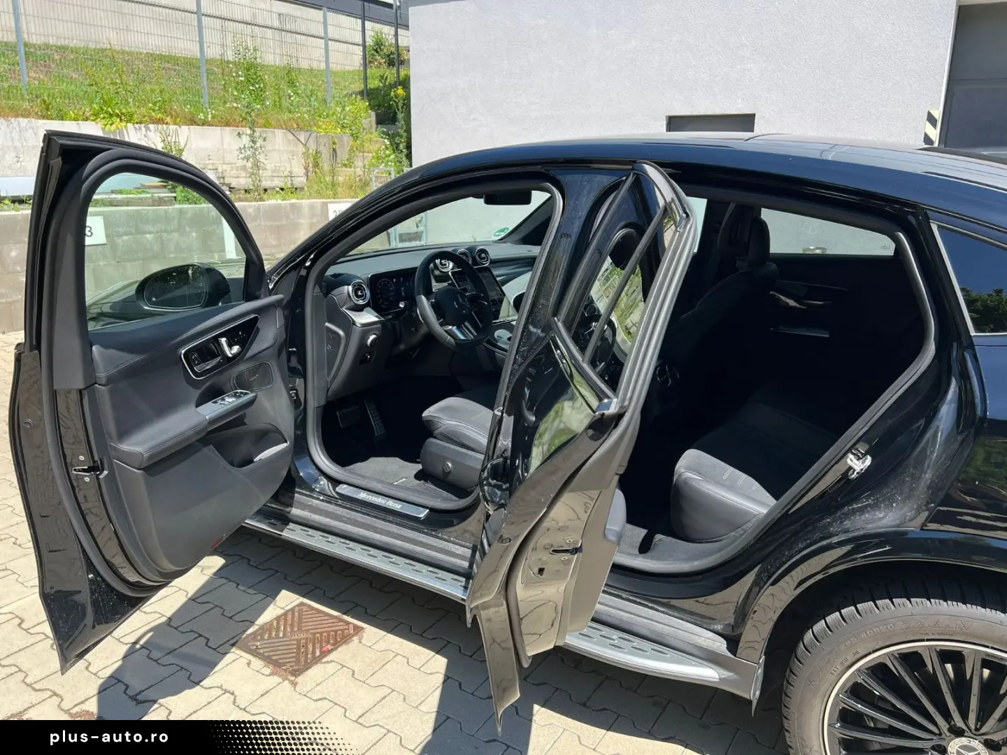 MERCEDES-BENZ GLC 220d 4MATIC Coupé AMG Pano Digital Lights