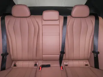 Mercedes-Benz E 220 d 4M AMG Super Pano Stdhz Burm Night
