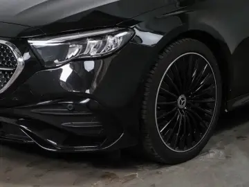 Mercedes-Benz E 220 d 4M AMG Super Pano Stdhz Burm Night