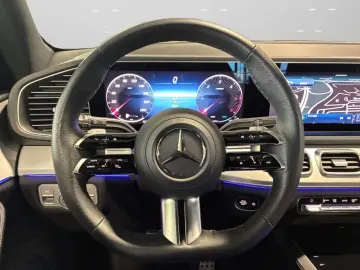MERCEDES-BENZ GLE 300d 4MATIC AMG Night Advanced  Pano