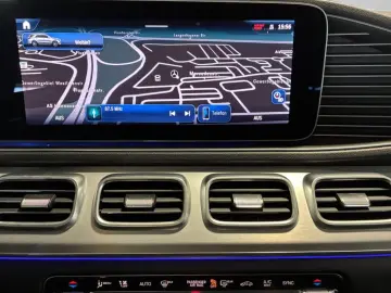 MERCEDES-BENZ GLE 300d 4MATIC AMG Night Advanced  Pano