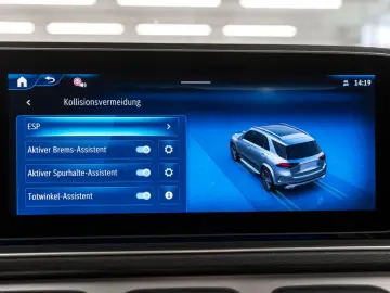 MERCEDES-BENZ GLE 350de 4Matic AMG 3D KAM BURMESTER ACC LUFT