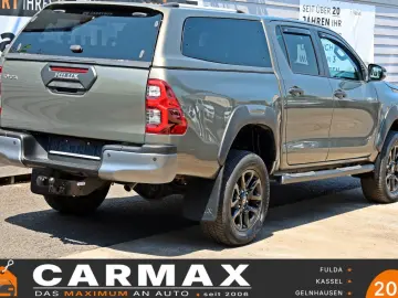 TOYOTA Toyota Hilux 2.8D-4D Invincible HardTop
