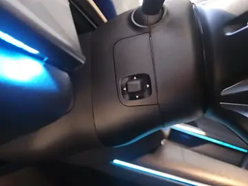 Mercedes-Benz E 200 AMG Night Distronic  Seat Climate LED