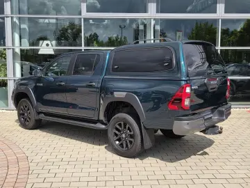 TOYOTA HiLux 4x4 Double Cab