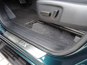 TOYOTA HiLux 4x4 Double Cab