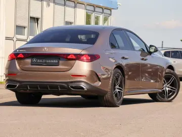 Mercedes-Benz E 300 de AMG-Sport Pano Burm Night Dist 19