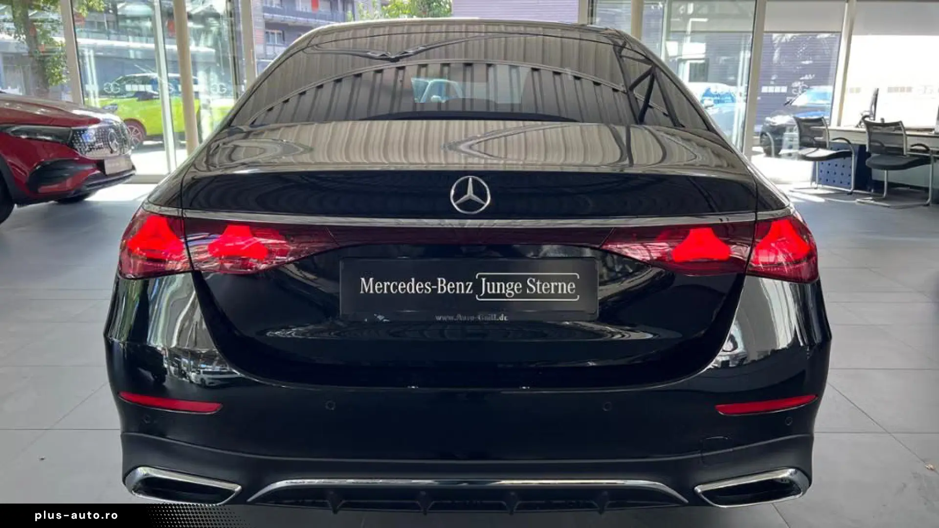 Mercedes-Benz E 220 d AMG Panorama Burmester4d Premium Nappa